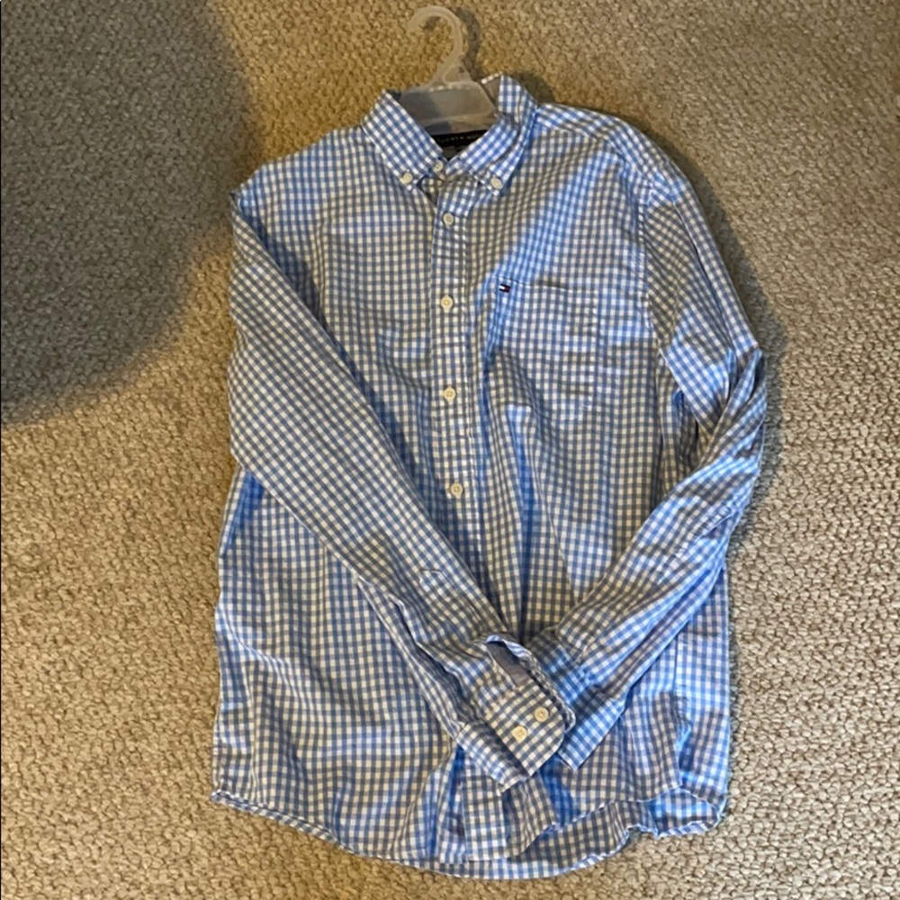 Classic fit buttoned down shirt